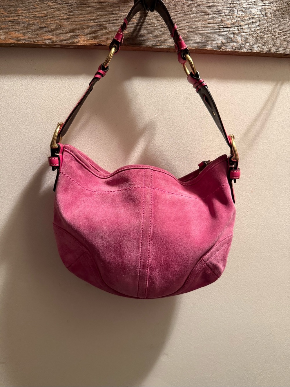 Coach Pink Suede Y2K SoHo Hobo Shoulder Bag Vintage 3656 - Picture 2 of 5